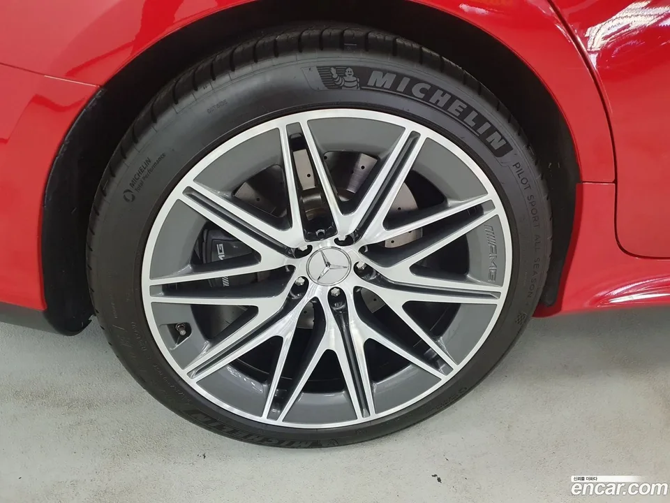 Mercedes-Benz AMG GT 4 43 4MATIC+ 2022 — миниатюра 2