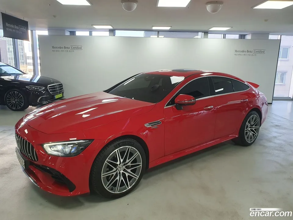 Mercedes-Benz AMG GT 4 43 4MATIC+ 2022 — фото 1, купить с доставкой в Москву