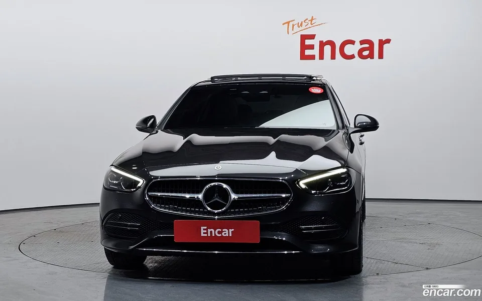 Mercedes-Benz C-Class C200 2022 — thumbnail 3