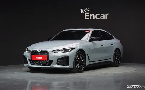 BMW i4 2022 купить в Москве