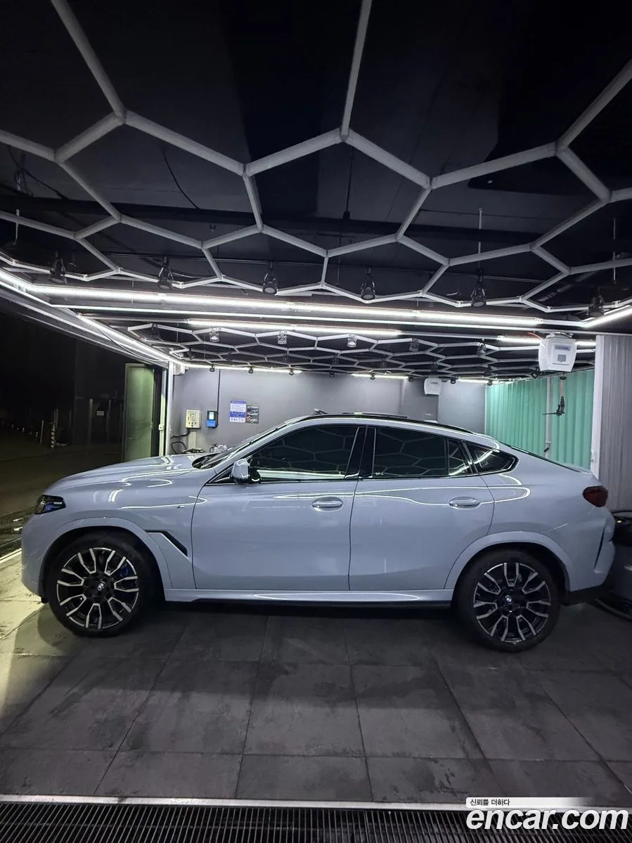 BMW X6 xDrive40i M 2024 — миниатюра 2