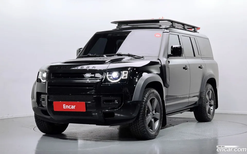 Land Rover Defender 130 P400 X- HSE 2025 — фото 1, купить с доставкой в Москву
