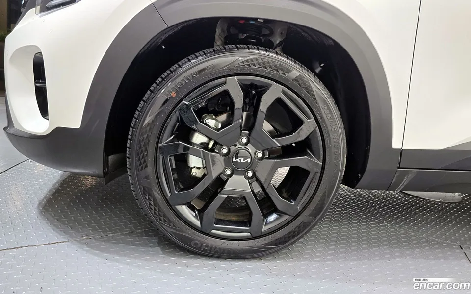 Kia Seltos 2.0 2WD 2024 — миниатюра 5