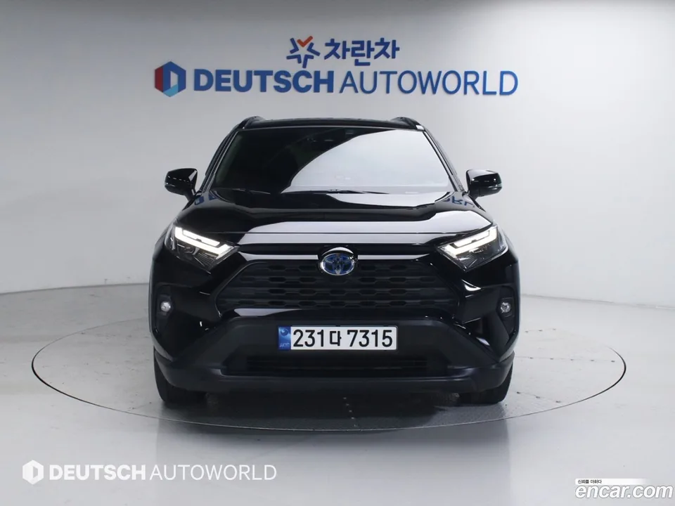 Toyota RAV4 2.5 2WD 2022 — миниатюра 3