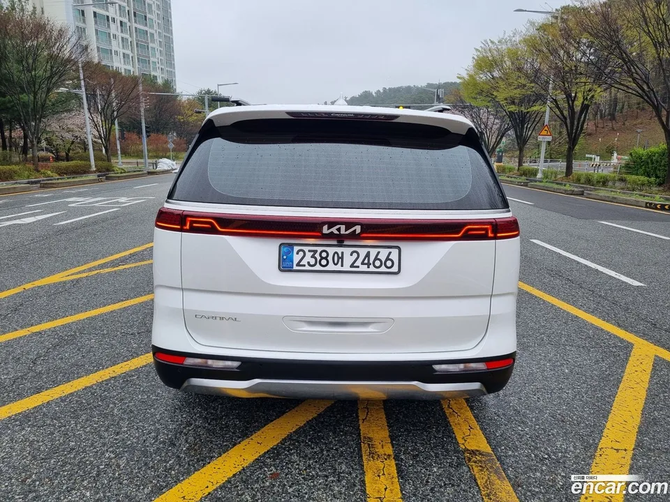 Kia Carnival 9 2023 — миниатюра 4