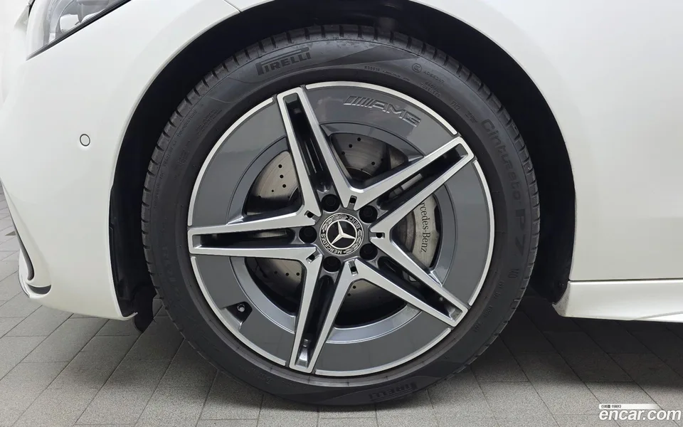 Mercedes-Benz C-Class C200 AMG Line 2025 — миниатюра 5