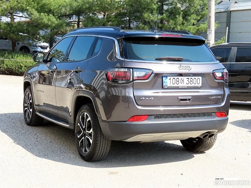 Jeep Compass 2.4 AWD 2022 — миниатюра 3