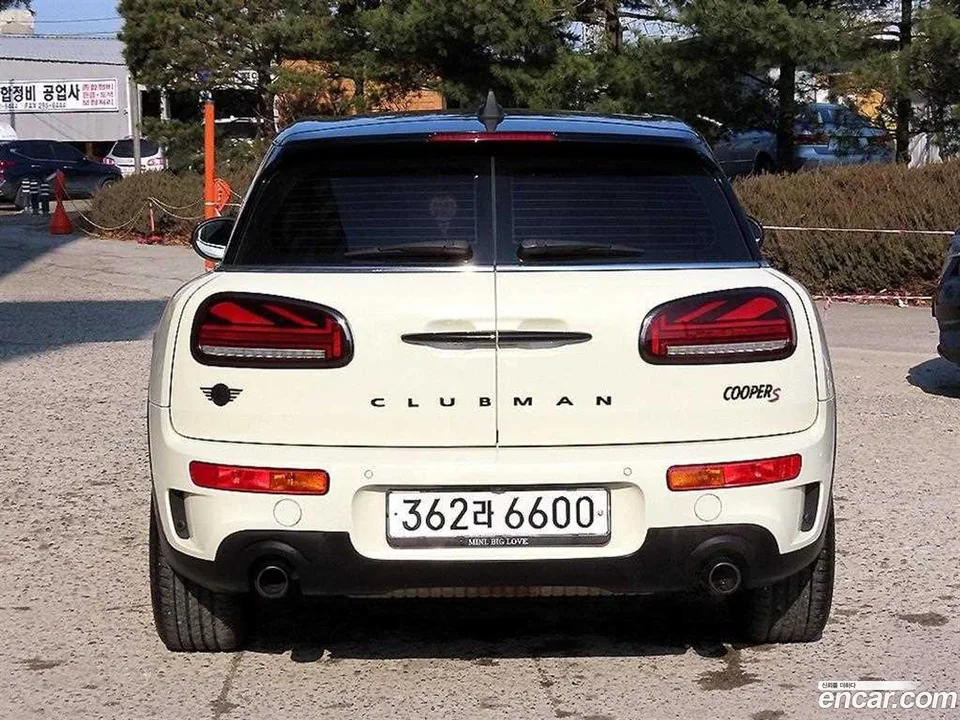 MINI Cooper S Clubman 2022 — миниатюра 4