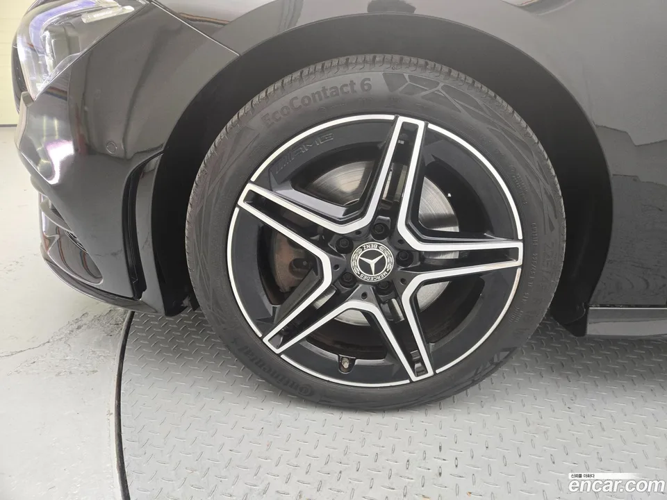 Mercedes-Benz CLA-Class CLA250 4MATIC 2022 — миниатюра 5