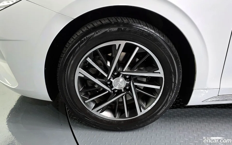 Hyundai Grandeur IG 2.5 2022 — миниатюра 2