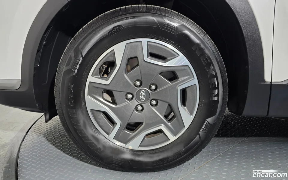 Hyundai SantaFe HEV 1.6 2WD 2022 — миниатюра 2