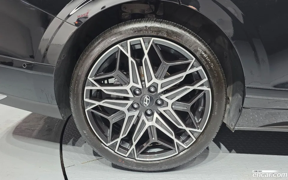 Hyundai Grandeur Hybrid 2023 — миниатюра 2