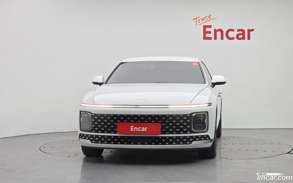Hyundai Grandeur Hybrid 2024 — миниатюра 3