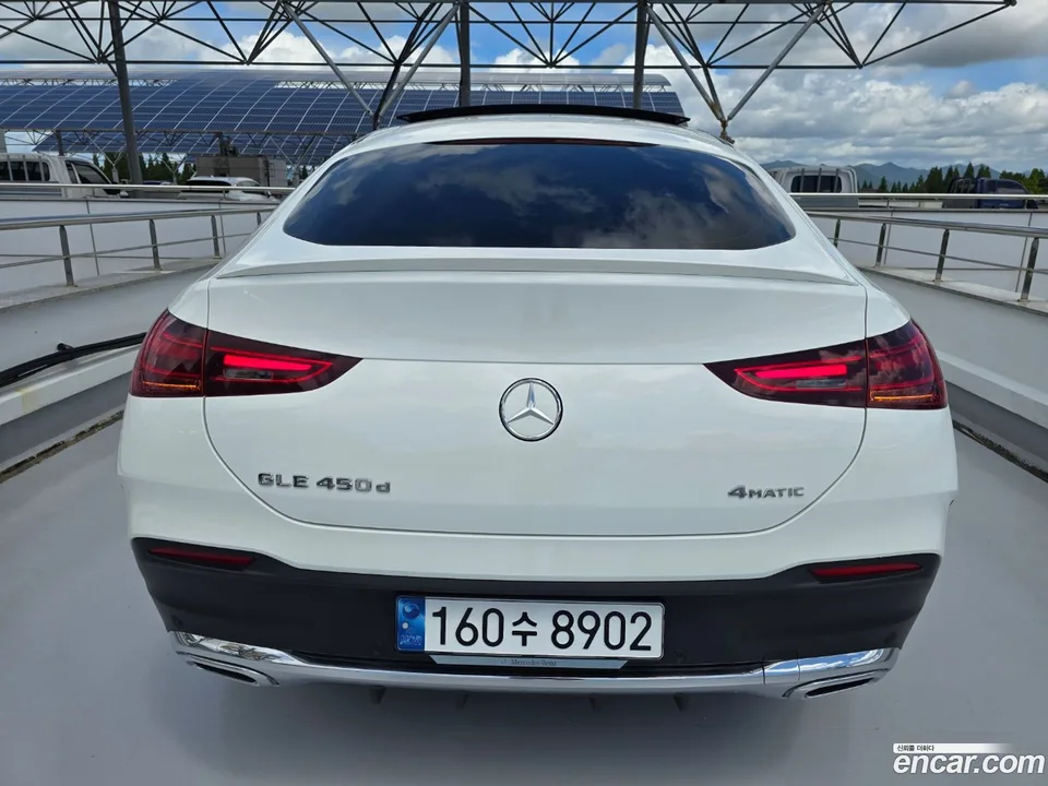 Mercedes-Benz GLE-Class GLE450d 4MATIC 2023 — миниатюра 4