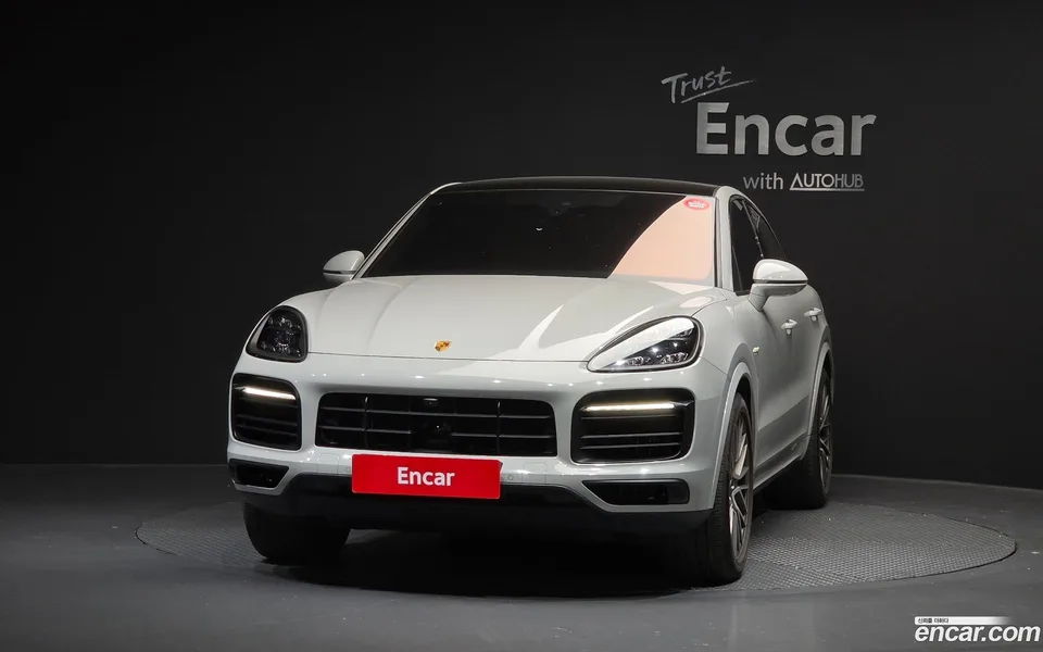 Porsche Cayenne 3.0 E- 2023 — миниатюра 3