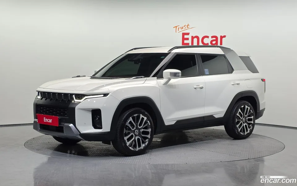 KG Mobility Torres 1.5 2WD 2023 — фото 1, купить с доставкой в Москву