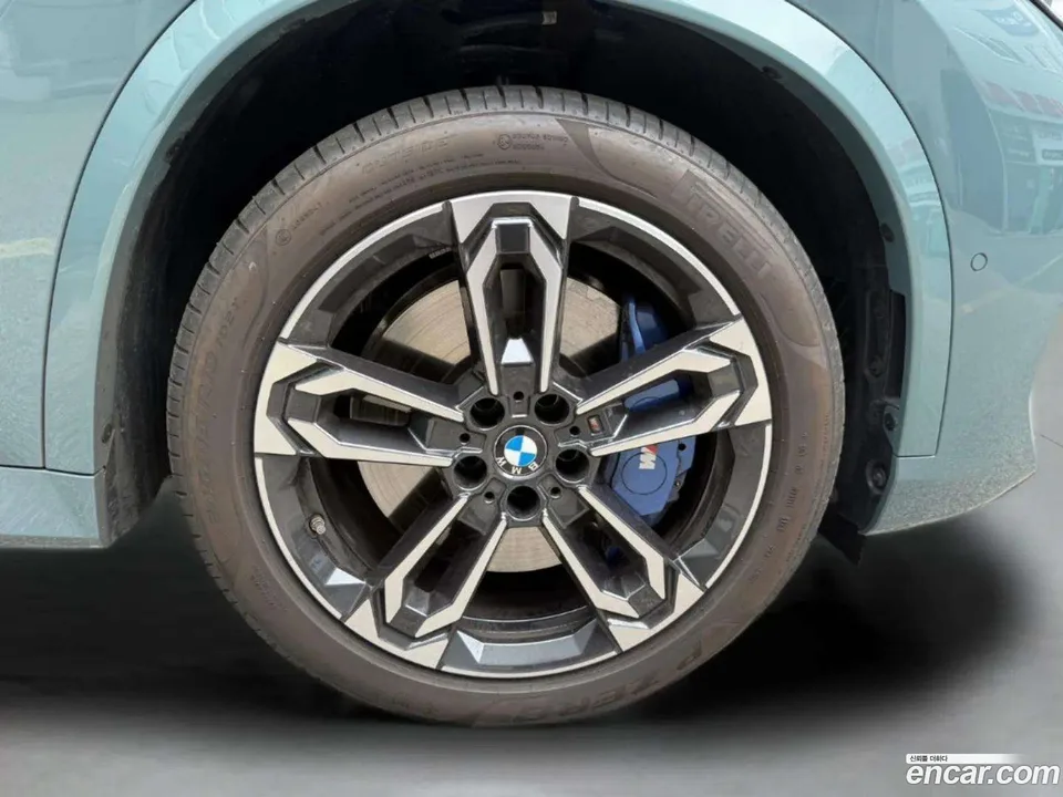 BMW X1 M35i xDrive 2025 — миниатюра 5