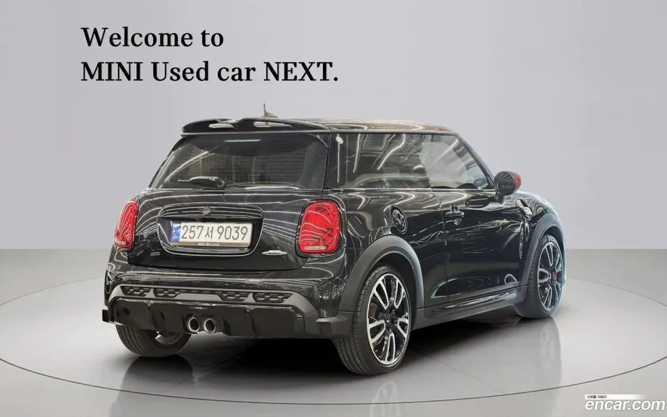 MINI Cooper S JCW 2023 — миниатюра 2