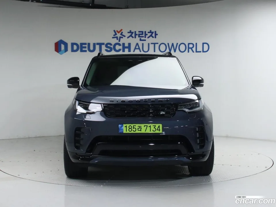 Land Rover Discovery D350 HSE 2025 — миниатюра 3