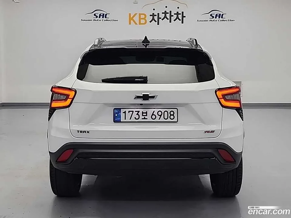 Chevrolet Trax Crossover 1.2 RS 2024 — миниатюра 3