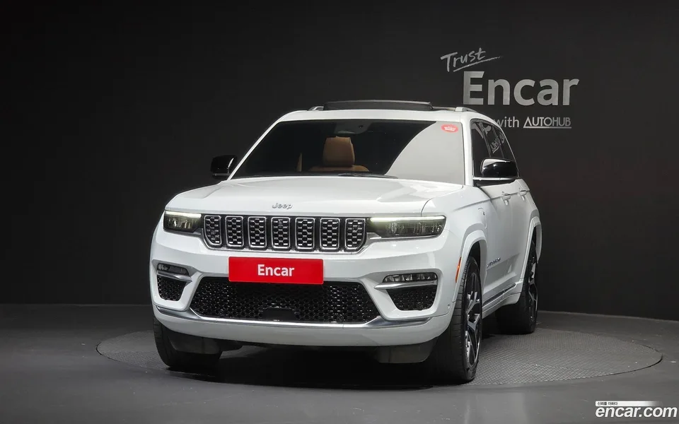 Jeep Grand Cherokee 4xe 2023 — миниатюра 3