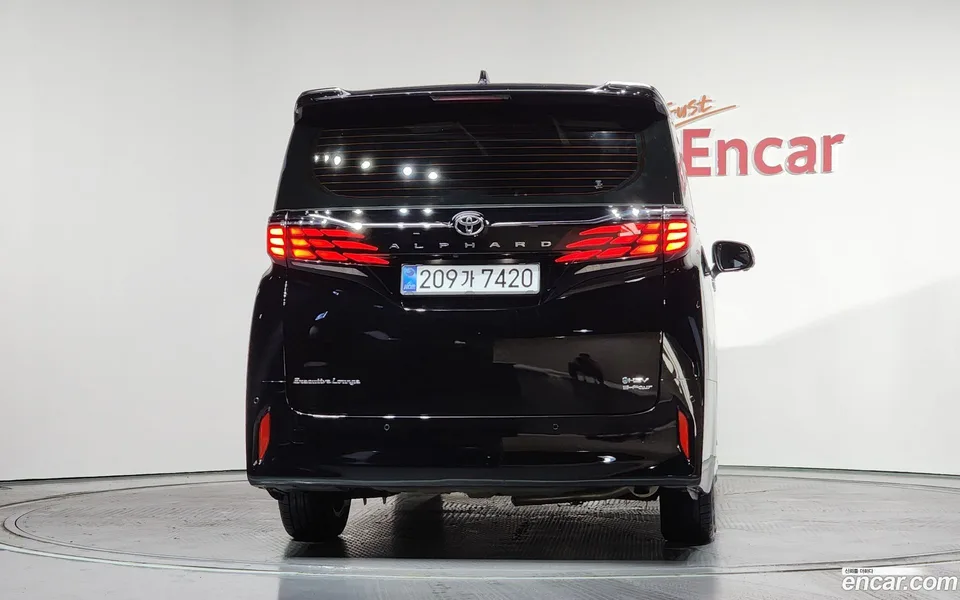 Toyota Alphard 2.5 HEV AWD 2025 — миниатюра 4