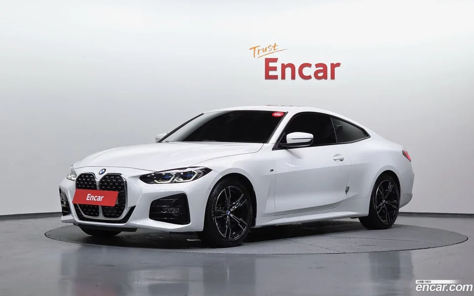 BMW 4 Series 420i M 2022 — фото 1, купить с доставкой в Москву