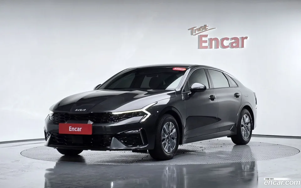Kia K5 Hybrid 2024 — фото 1, купить с доставкой в Москву