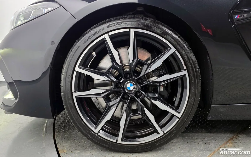 BMW 8 Series M850i xDrive 2024 — миниатюра 2