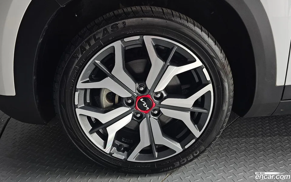 Kia Seltos 1.6 2WD 2022 — миниатюра 2
