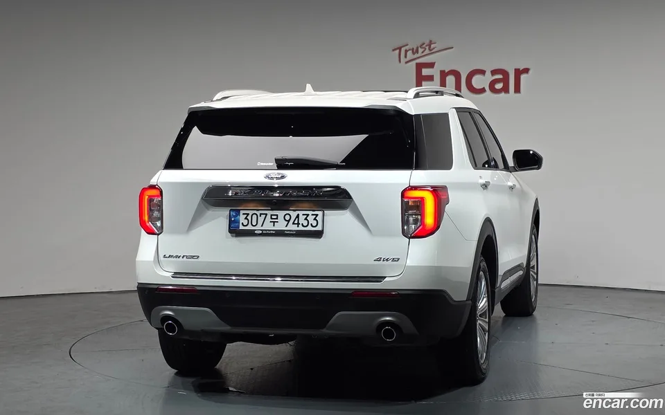 Ford Explorer 2.3 4WD 2022 — миниатюра 4