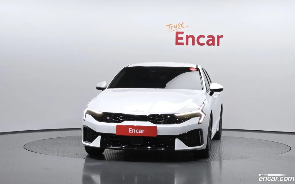 Kia K5 Hybrid 2024 — миниатюра 3