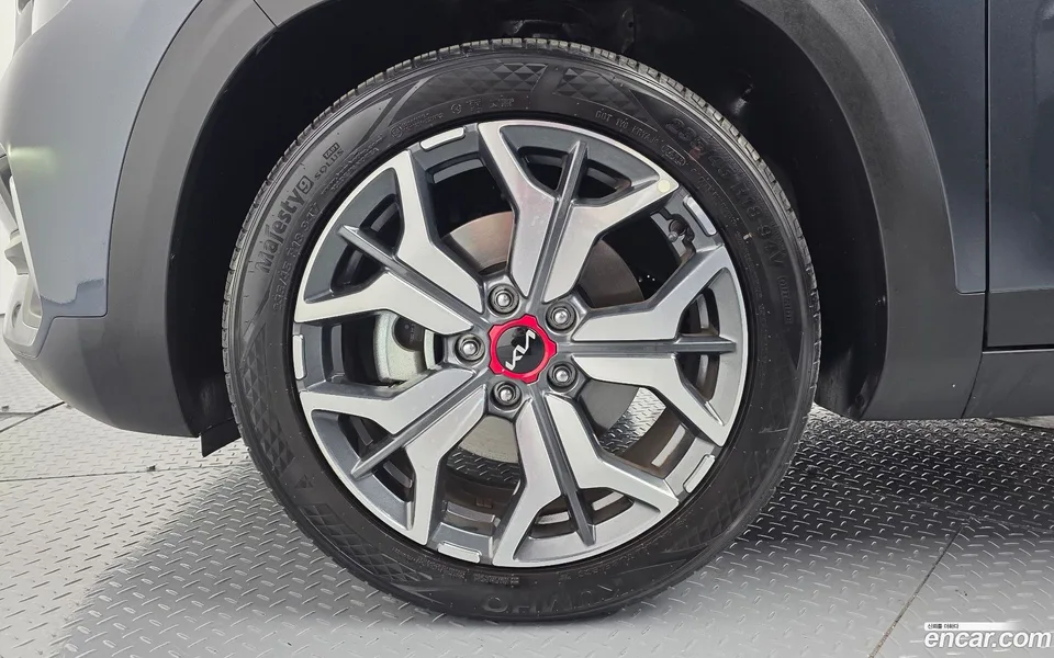 Kia Seltos 1.6 2WD 2022 — миниатюра 2