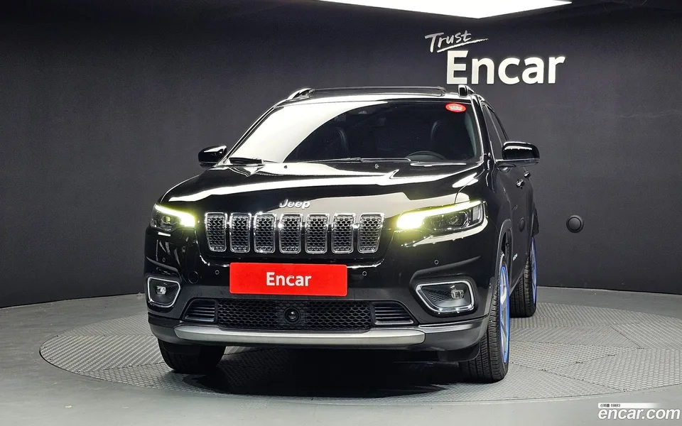 Jeep Cherokee 2.4 AWD 2022 — миниатюра 3