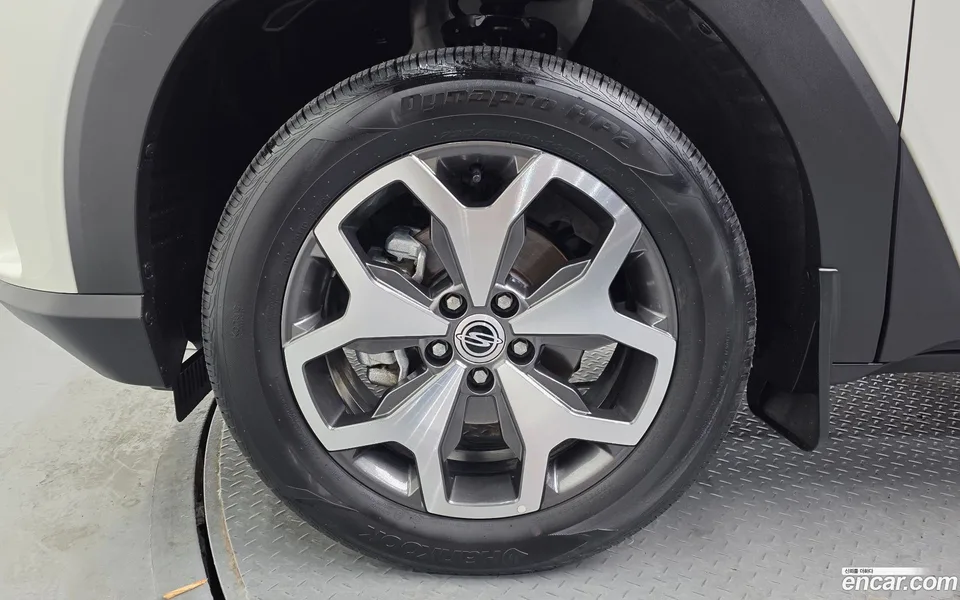 KG Mobility Torres 1.5 2WD 2023 — миниатюра 2