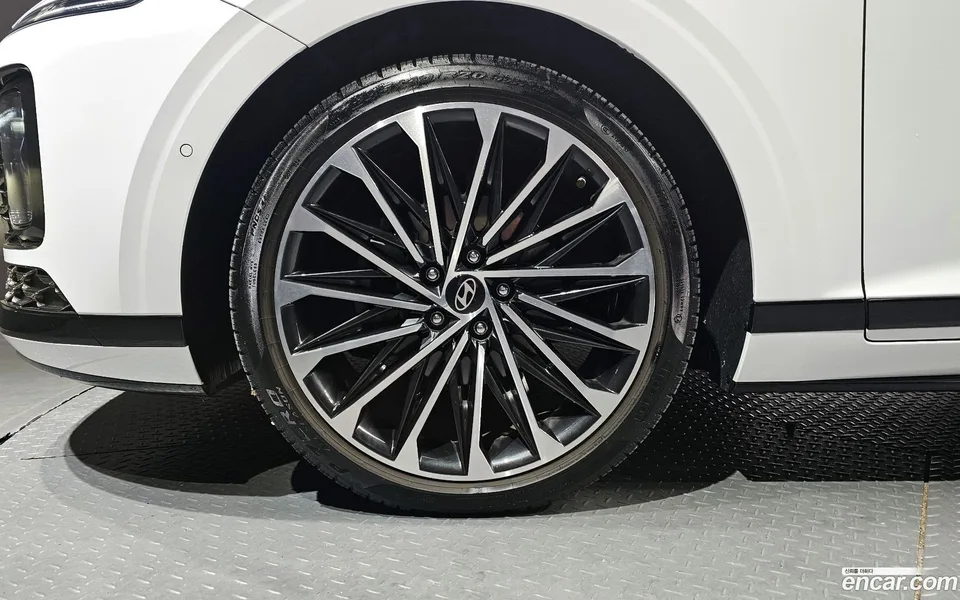 Hyundai Grandeur Hybrid 2023 — миниатюра 2