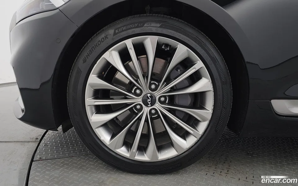 Kia K9 3.8 GDI AWD 2022 — миниатюра 2
