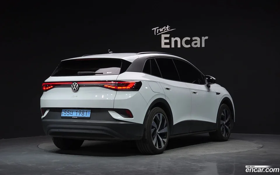 Volkswagen ID.4 2023 — миниатюра 2