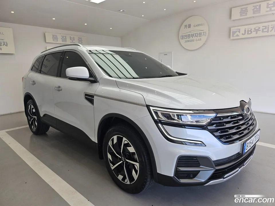 Renault Samsung QM6 2.0 LPe 2WD 2023 — миниатюра 3
