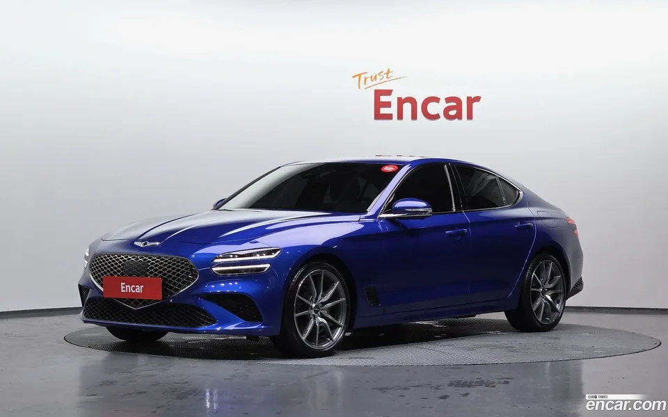 Genesis G70 2.0T 2WD 2022 — фото 1, купить с доставкой в Москву