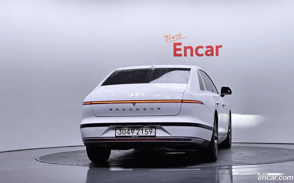 Hyundai Grandeur 2.5 2WD 2023 — миниатюра 4