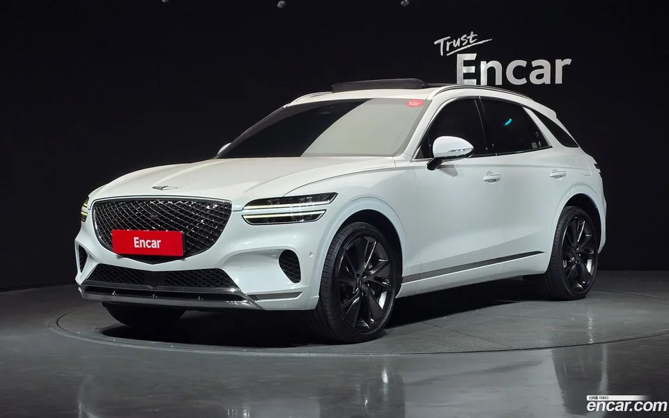 Genesis GV70 2.5T AWD 2022 — фото 1, купить с доставкой в Москву