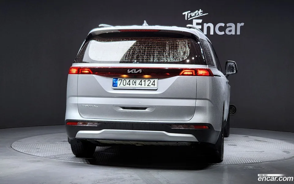 Kia Carnival 11 2022 — миниатюра 4