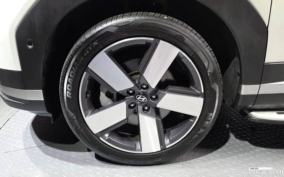 Hyundai SantaFe 2.5T 2WD 2024 — миниатюра 2
