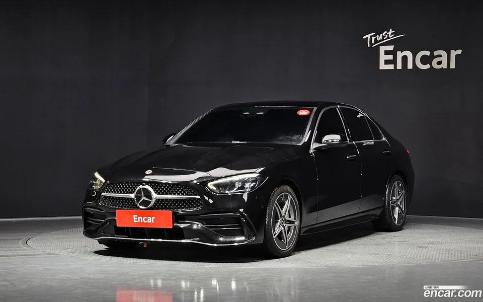 Mercedes-Benz C-Class 2024