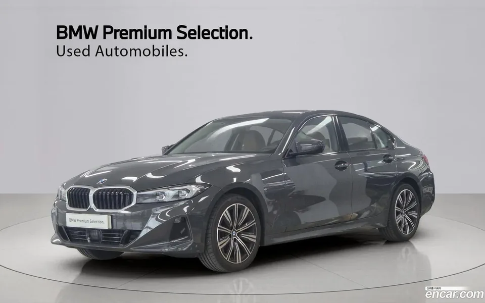 BMW 3 Series 320i 2025 — фото 1, купить с доставкой в Москву