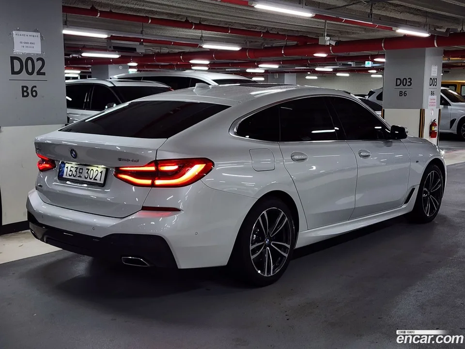 BMW 6 Series GT 620d xDrive M 2022 — миниатюра 4