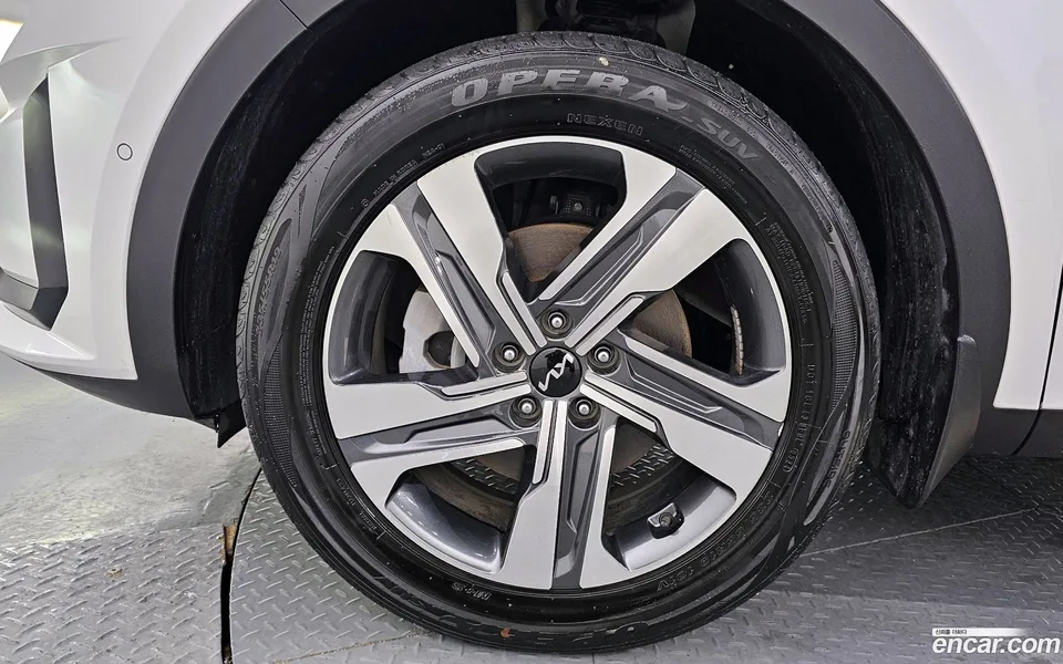 Kia Sorento HEV 1.6 2WD 2023 — миниатюра 2