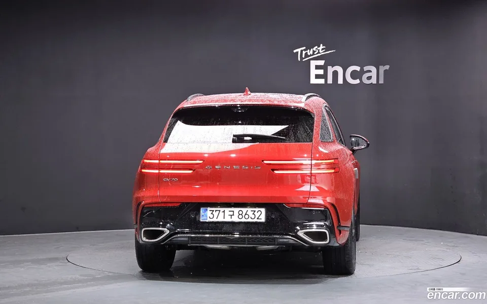 Genesis GV70 2.5T 2WD 2024 — миниатюра 4