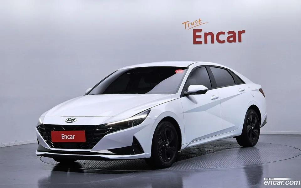 Hyundai Avante 1.6 2023 — photo 1, buy with delivery to Moscow